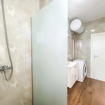 Apartment Divine 642 Durres